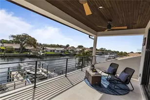 2060 Illinois Ave NE, Saint Petersburg, FL 33703 - Photo 38