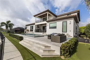 2060 Illinois Ave NE, Saint Petersburg, FL 33703 - Photo 52