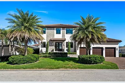 2060 Illinois Avenue NE, Saint Petersburg, FL 33703 - Photo 10