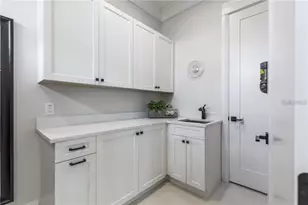 2060 Illinois Ave NE, Saint Petersburg, FL 33703 - Photo 26