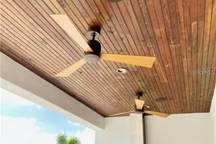 2060 Illinois Ave NE, Saint Petersburg, FL 33703 - Photo 34