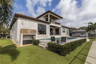 2060 Illinois Ave NE, Saint Petersburg, FL 33703 - Photo 54