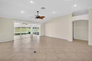 2403 Tamarindo Dr, The Villages, FL 32162 - Photo 16