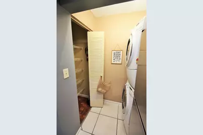 5208 Via Hacienda Circle #A201, Orlando, FL 32839 - Photo 8