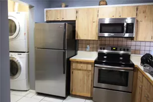 5208 Via Hacienda Cir, Orlando, FL 32839 - Photo 4