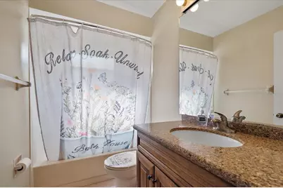 2185 Cork Oak Street E, Sarasota, FL 34232 - Photo 8