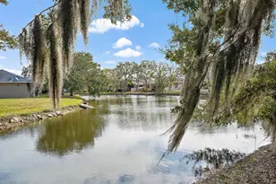 2185 Cork Oak St E, Sarasota, FL 34232 - Photo 12