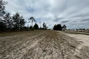 1826 NE 37th St, Cape Coral, FL 33909 - Photo 2