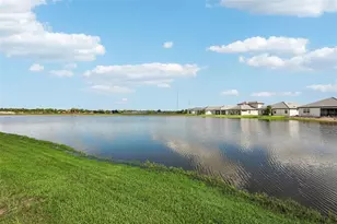 424 Alberata Wy, Nokomis, FL 34275 - Photo 2