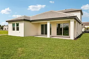 136 Vistera Blvd, Nokomis, FL 34275 - Photo 2
