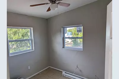 2000 Queensboro Avenue S #A, Saint Petersburg, FL 33712 - Photo 4