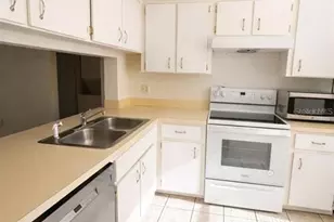 3244 Candle Ridge Dr, Orlando, FL 32822 - Photo 2