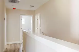 5112 3rd Ave N, Saint Petersburg, FL 33710 - Photo 10