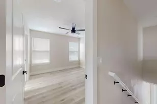 5112 3rd Ave N, Saint Petersburg, FL 33710 - Photo 28