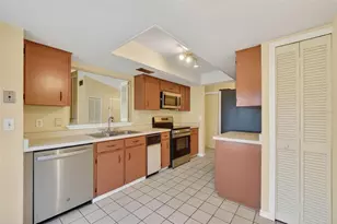 4912 Easter Cir, Orlando, FL 32808 - Photo 18