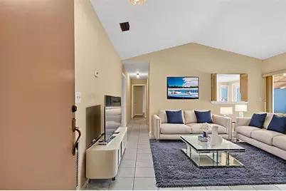 4912 Easter Circle #12, Orlando, FL 32808 - Photo 6