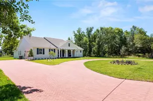 2561 Rogers Rd, Lakeland, FL 33812 - Photo 2