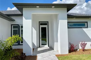 23466 Garrett Ave, Port Charlotte, FL 33954 - Photo 4