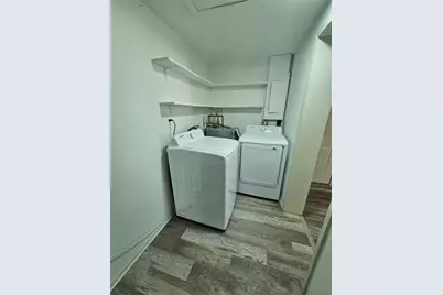 4849 Camphor Avenue, Sarasota, FL 34231 - Photo 12