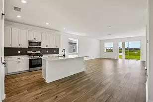 13810 Bertrand Ave, Palmetto, FL 34221 - Photo 2