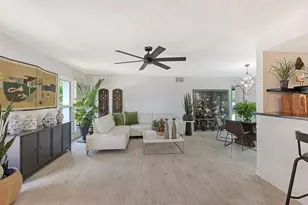 589 Commonwealth Ln, Sarasota, FL 34242 - Photo 6