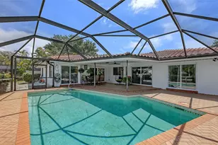 589 Commonwealth Ln, Sarasota, FL 34242 - Photo 30