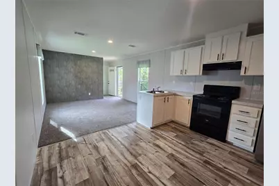 24048 Ermine Road, Astor, FL 32102 - Photo 12