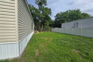 24048 Ermine Rd, Astor, FL 32102 - Photo 2