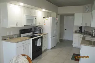 6136 Magpie Dr, Lakeland, FL 33809 - Photo 10