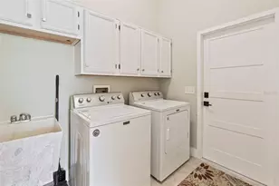 3194 Misty Morn Ct, Saint Cloud, FL 34771 - Photo 2