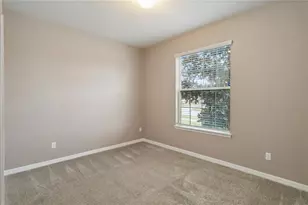 5307 Brydon Woods Cir, Saint Cloud, FL 34771 - Photo 10