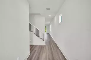 13718 Homeridge Ct, Hudson, FL 34667 - Photo 2