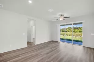 13718 Homeridge Ct, Hudson, FL 34667 - Photo 4