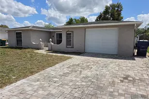 7010 Potomac Dr, Port Richey, FL 34668 - Photo 32