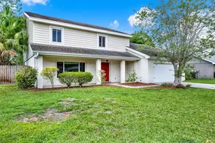 12206 Snead Pl, Tampa, FL 33624 - Photo 2