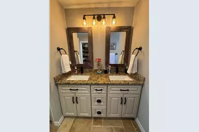 1378 E Lake Shore Boulevard, Kissimmee, FL 34744 - Photo 20