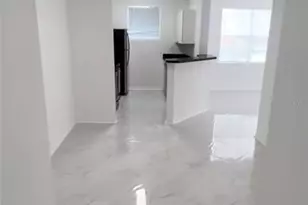 18001 Richmond Pl Dr, Tampa, FL 33647 - Photo 2