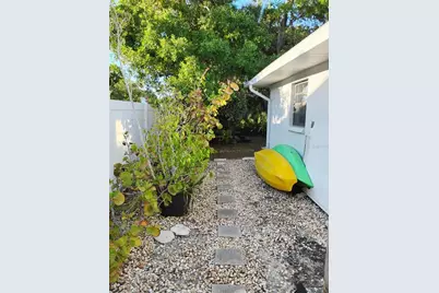 1720 Fossil Drive, Englewood, FL 34223 - Photo 90
