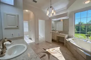 9110 Deer Ct, Venice, FL 34293 - Photo 18