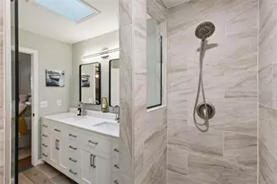 27627 Lois Dr, Tavares, FL 32778 - Photo 28