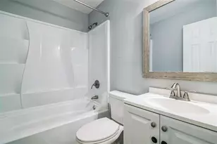 5243 SE 114th St, Belleview, FL 34420 - Photo 10