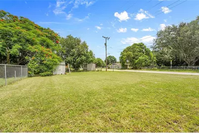 2102 Avenue P, Fort Pierce, FL 34950 - Photo 30