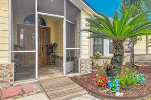 1406 Kingston Way, Kissimmee, FL 34744 - Photo 2