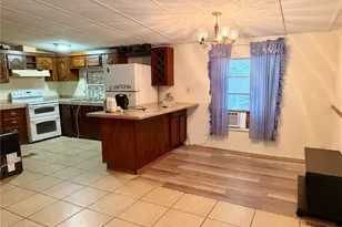 24021 Armadillo Rd, Astor, FL 32102 - Photo 12