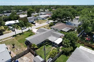 1858 Paradise Ln, Clearwater, FL 33756 - Photo 22