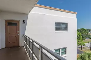 5603 80th St N, Saint Petersburg, FL 33709 - Photo 2