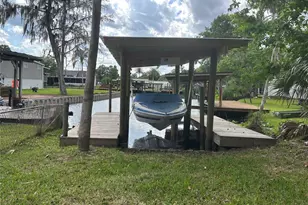 55707 Jamie Dr, Astor, FL 32102 - Photo 16