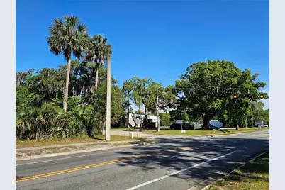 123 W 2nd Avenue, Pierson, FL 32180 - Photo 12