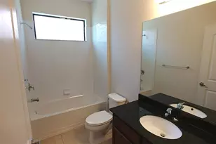 7013 Island Queen Ct, Sarasota, FL 34233 - Photo 14