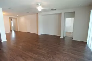 7013 Island Queen Ct, Sarasota, FL 34233 - Photo 4